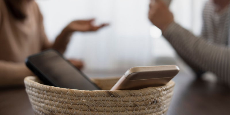 Five New Year’s Resolutions to Forge Stronger Connections With Shoppers in 2021
