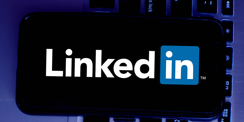 LinkedIn Stories Are Here: Is This a Marketing Opportunity?