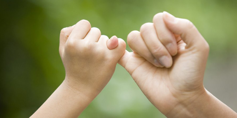 How to Earn the Trust of Others: 2 Principles