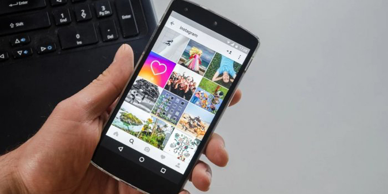 Facebook is Letting Some Users View Instagram Stories on Facebook