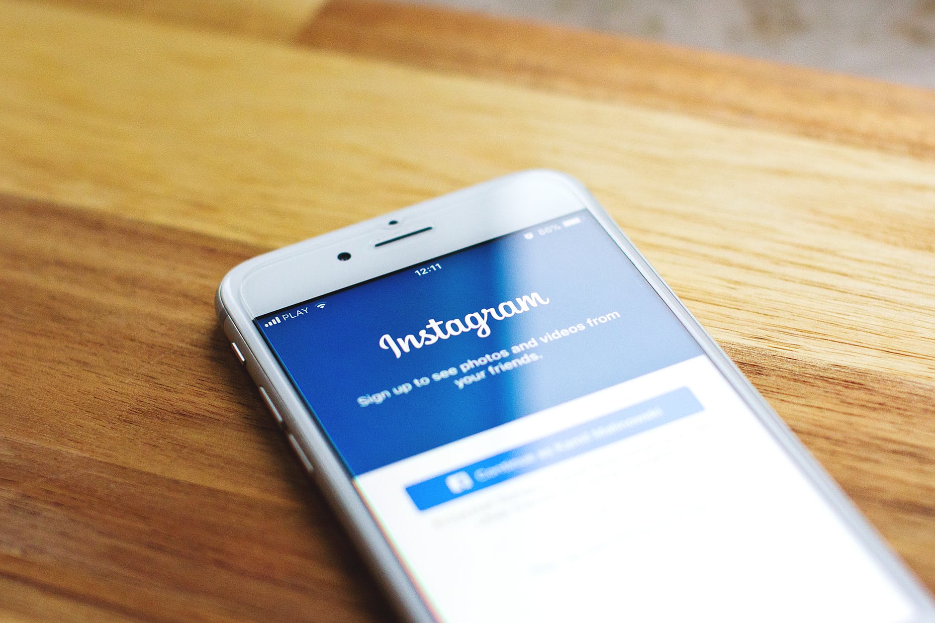 Instagram Provides Key Tips to Help Marketers Maximize their On-Platform Efforts