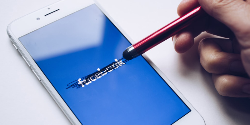 Facebook Launches New Education Campaign to Help People Detect Fake News