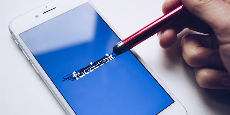 How to Go Live on Facebook Using the Mobile Facebook Pages App