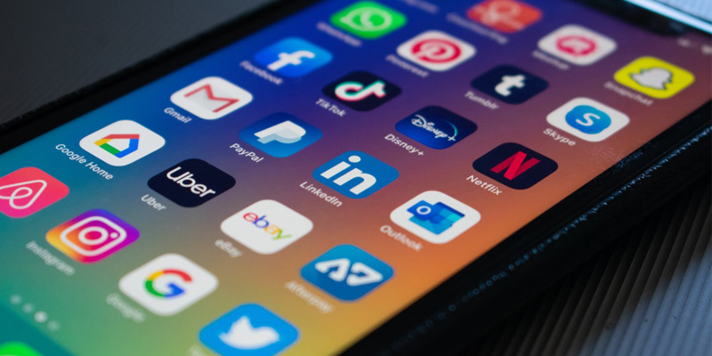 LinkedIn Launches New ‘Support’ Reaction, New Tools to Provide Assistance for Job Seekers