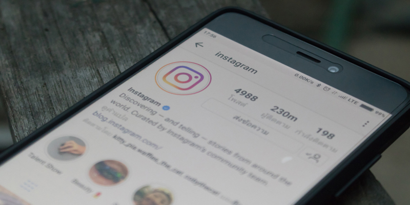 Instagram Adds Carousel Format to Story Ads