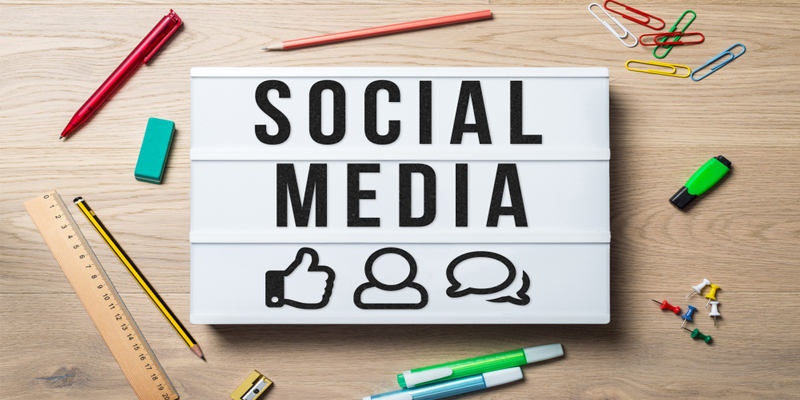 Facebook Ads Scrutinized: The Top & Flop Ads We Saw On Social Media (in January)