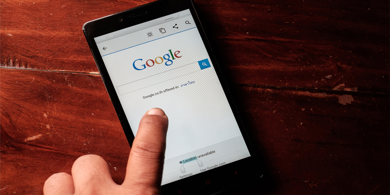 Google Engineer Issues Warning About Google Crawler