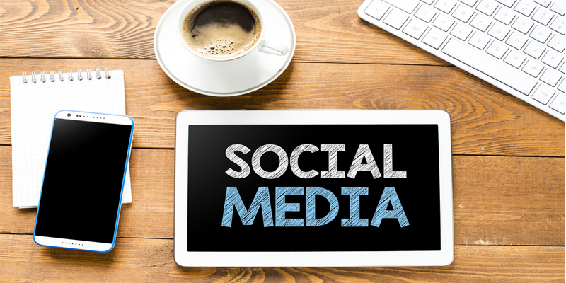 Mastering the Art of Generating Leads via Social Media [Infographic]