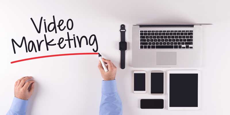 50 Social Media Video Marketing Stats for 2017 [Infographic]