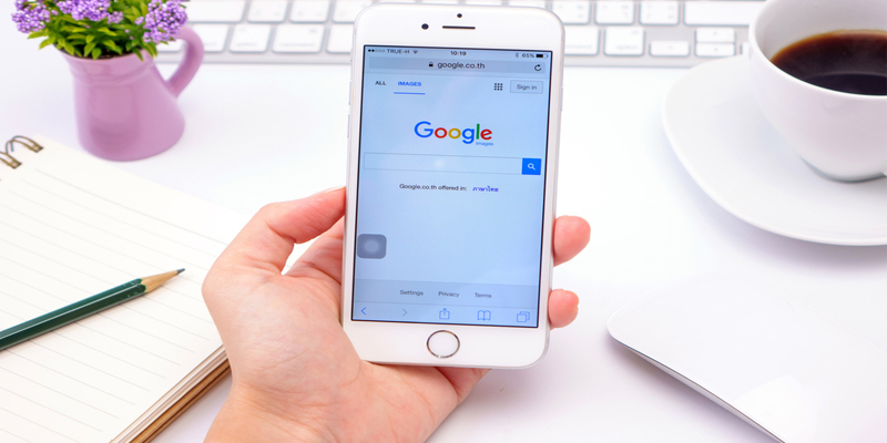 Google AdWords vs. Facebook Ads: Battle Of The Ad Titans