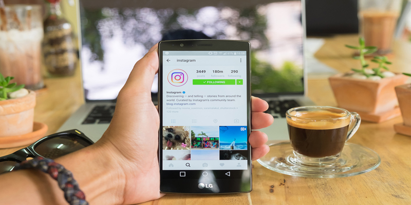 8 Creative Ways to Use Instagram’s Multiple-Image Posting Feature [Infographic]