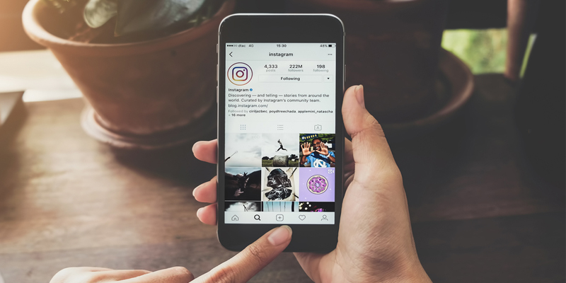 How to Reshare an Instagram Post to Your Instagram Stories