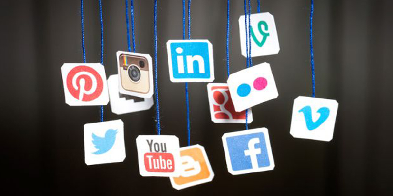 Can You Use That Image on Social Media? [Checklist]