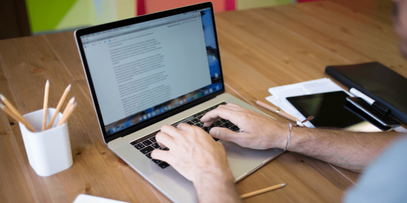 10 Conversion Copy Tips Every SEO Writer Needs to Know